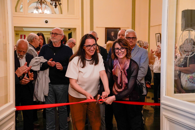 2025 inaugurazione e mostra bella con chiara Ferrari e sonia Balestra.JPG - {2025 inaugurazione e mostra bella con chiara Ferrari e sonia Balestra.JPG} - [101139]