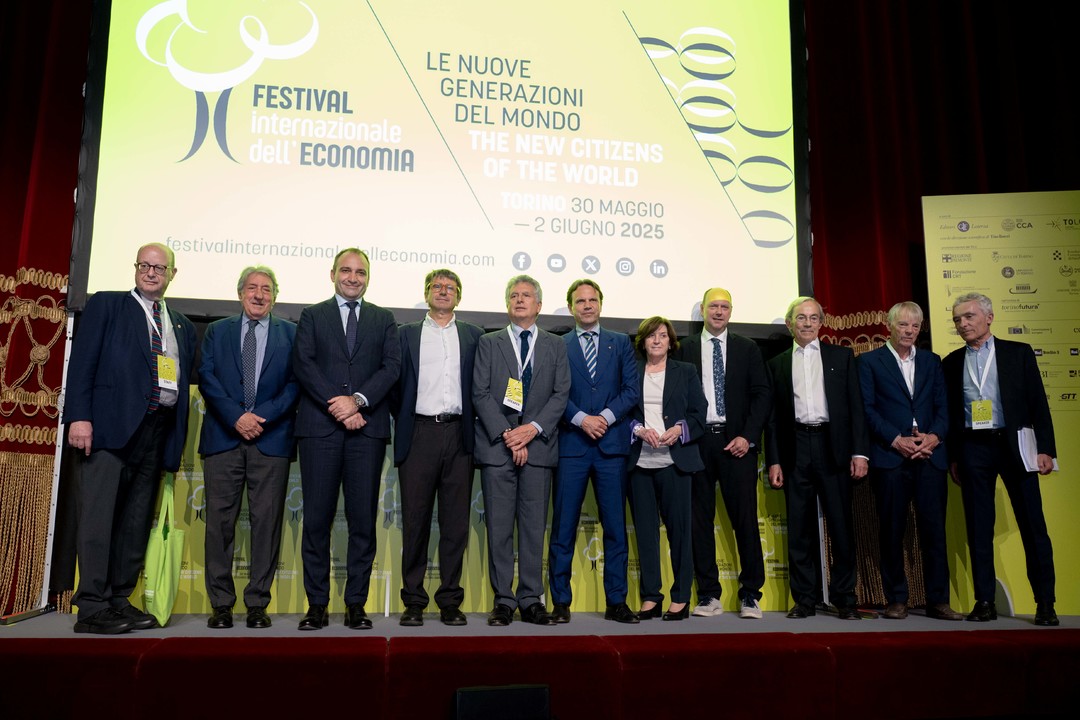 Foto inaugurazione Carignano Festival Economia 2025.jpg - {Foto inaugurazione Carignano Festival Economia 2025.jpg} - [102598]