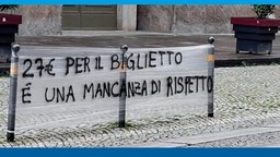 Immagine biglitti Giostra Oka kontstazioni s (3208920).jpg - {Immagine biglitti Giostra Oka kontstazioni s (3208920).jpg} - [103142]