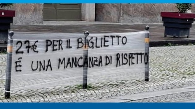 Immagine biglitti Giostra Oka kontstazioni s (3208920).jpg - {Immagine biglitti Giostra Oka kontstazioni s (3208920).jpg} - [103142]