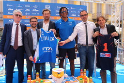 opening-tournament-estathe-3x3-italia-streetbasket-circuit_05_2025_gdivino-100.jpg - {opening-tournament-estathe-3x3-italia-streetbasket-circuit_05_2025_gdivino-100.jpg} - [103386]