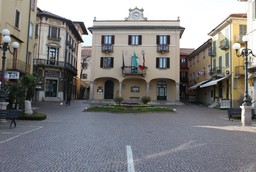 Municipio Baveno.jpg - {Municipio Baveno.jpg} - [103790]