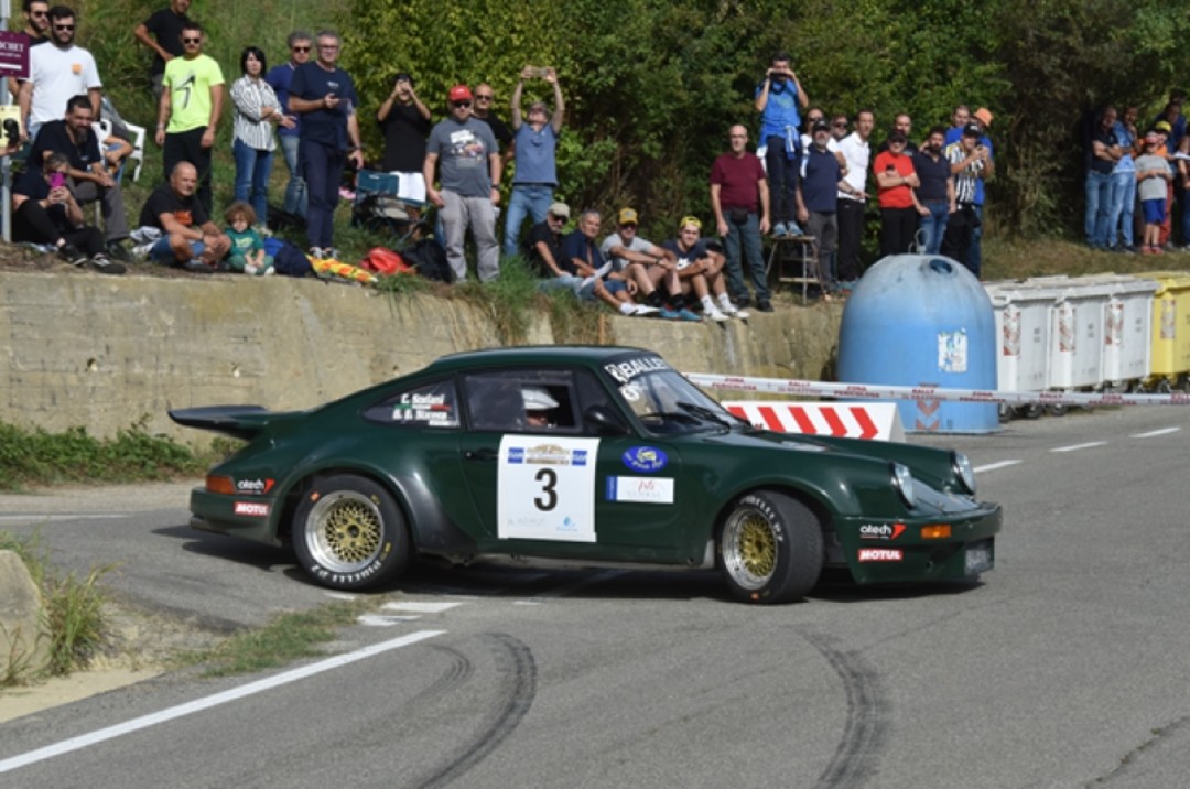Il pilota di Stradella domina la classe Rally4 e rilancia la sua corsa alla Coppa Rally Zona 2.jpg - {Il pilota di Stradella domina la classe Rally4 e rilancia la sua corsa alla Coppa Rally Zona 2.jpg} - [104903]