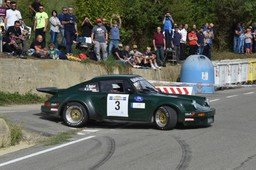 Il pilota di Stradella domina la classe Rally4 e rilancia la sua corsa alla Coppa Rally Zona 2.jpg - {Il pilota di Stradella domina la classe Rally4 e rilancia la sua corsa alla Coppa Rally Zona 2.jpg} - [104903]