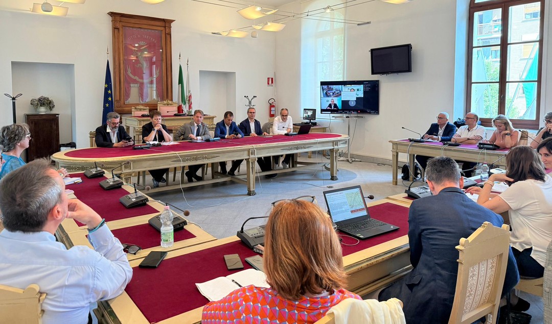 tortona 1.jpeg - {tortona 1.jpeg} - [106729]