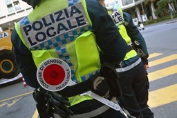 polizia locale.jpg - {polizia locale.jpg} - [107017]