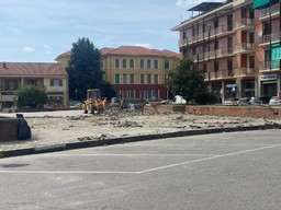 Foto lavori Santena.jpeg - {Foto lavori Santena.jpeg} - [107467]