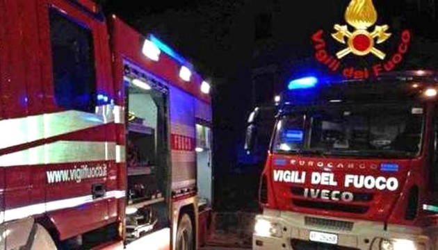 vigili-del-fuoco-notte.jpg - {vigili-del-fuoco-notte.jpg} - [107563]
