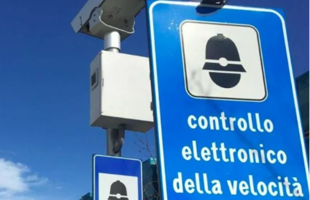 autovelox.png - {autovelox.png} - [10811]