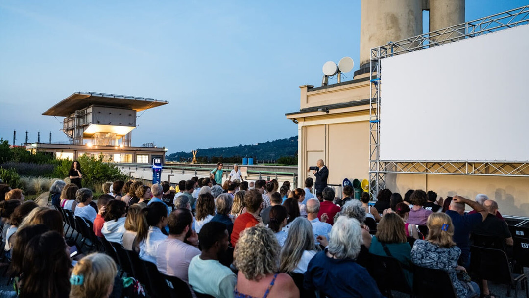 CinemaPistaLingotto.jpg - {CinemaPistaLingotto.jpg} - [110990]