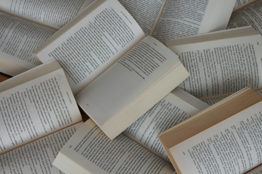 libri.jpg - {libri.jpg} - [115974]