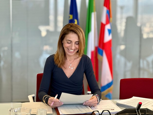 elena chiorino.jpeg - {elena chiorino.jpeg} - [116902]