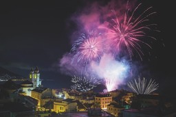 sb2.jpg - {sb2.jpg} - [117118]
