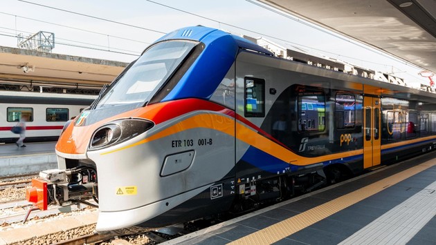 treno.jpg - {treno.jpg} - [117318]