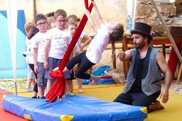 2025_07_31_circo incerto.jpg - {2025_07_31_circo incerto.jpg} - [117744]