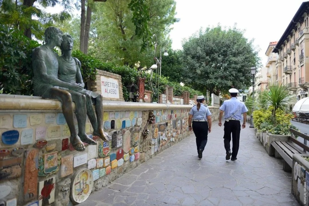 Polizia Locale Alassio.jpg - {Polizia Locale Alassio.jpg} - [118025]