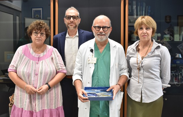 Donazione in Neurochirurgia.JPG - {Donazione in Neurochirurgia.JPG} - [118475]