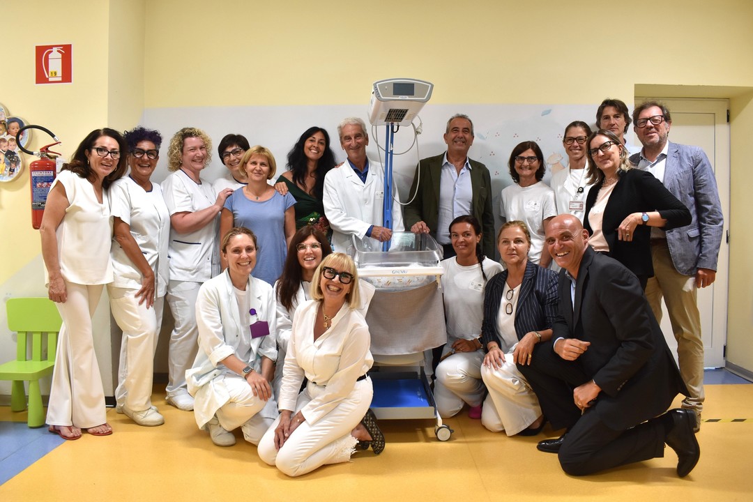 Donazione in Neonatologia.JPG - {Donazione in Neonatologia.JPG} - [119326]