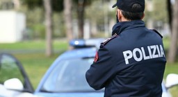 polizia.jpg - {polizia.jpg} - [119590]