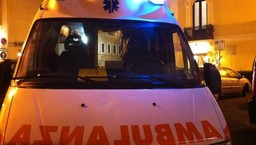 ambulanza.jpg - {ambulanza.jpg} - [119646]