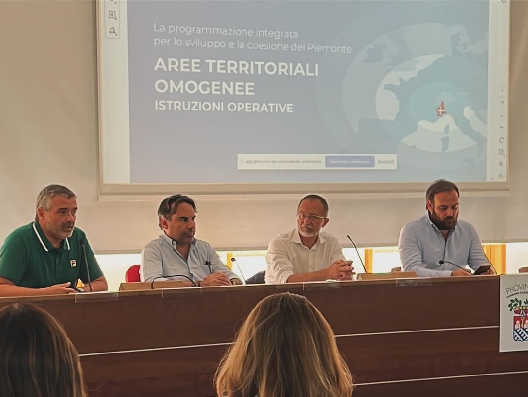 incontro_amministratori_VB.jpeg - {incontro_amministratori_VB.jpeg} - [12003]