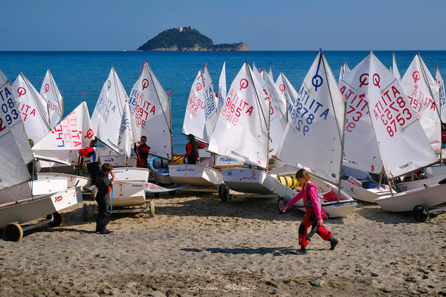alassio-vela-meetin_ Foto Emerson Fortunato.jpg - {alassio-vela-meetin_ Foto Emerson Fortunato.jpg} - [120503]