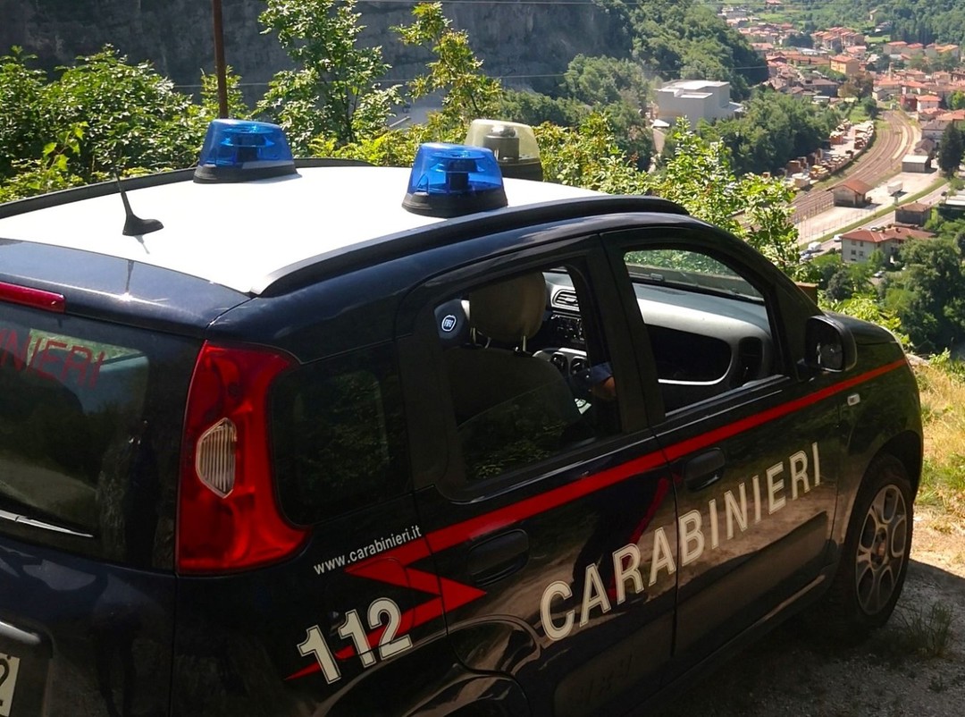 Foto carabinieri montagna.jpg - {Foto carabinieri montagna.jpg} - [120647]