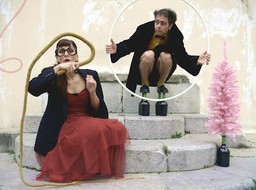 0.jpg - {0.jpg} - [120887]