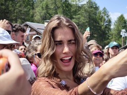 ClauraOulx.JPG - {ClauraOulx.JPG} - [121495]