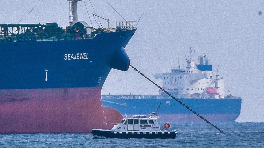 seajewel-906954.large.jpg - {seajewel-906954.large.jpg} - [122396]