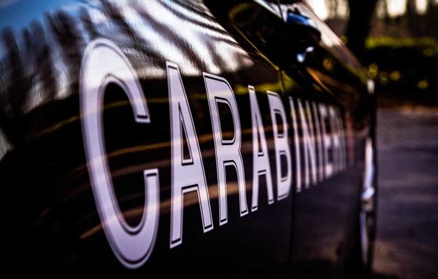 carabinieri-4.jpg - {carabinieri-4.jpg} - [122601]