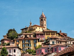MONFORTE D'ALBA_ Panorama LIB Dario Fiore.jpg - {MONFORTE D'ALBA_ Panorama LIB Dario Fiore.jpg} - [123090]
