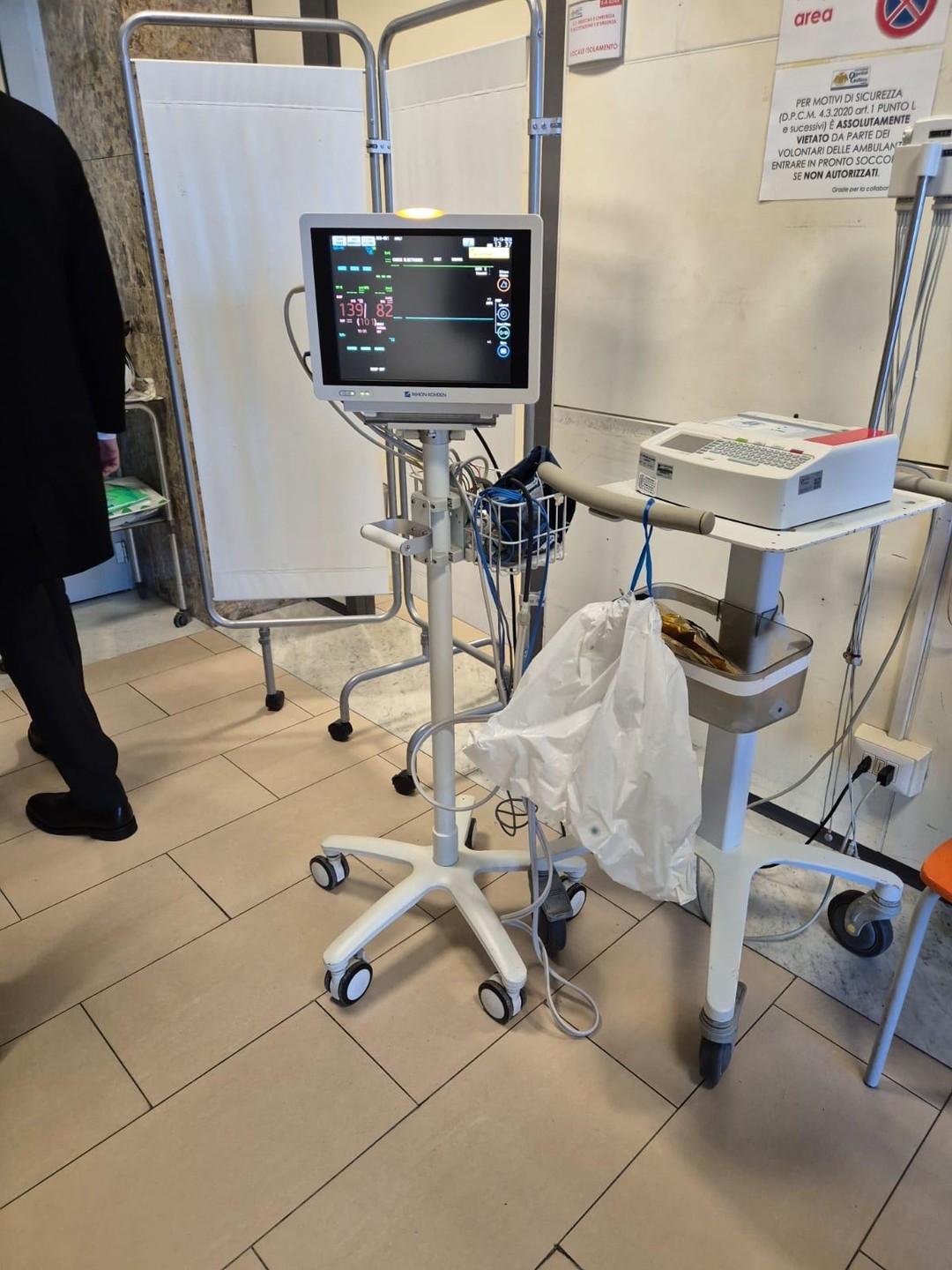 Immagine sanità ospedale medici.jpg - {Immagine sanità ospedale medici.jpg} - [123546]