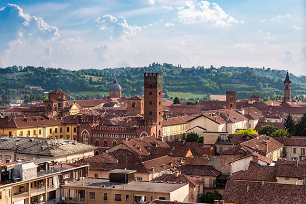Asti centro.jpg - {Asti centro.jpg} - [125010]