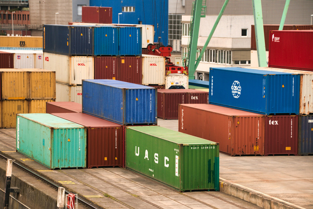 Container_FotoPixabay.jpg - {Container_FotoPixabay.jpg} - [125083]
