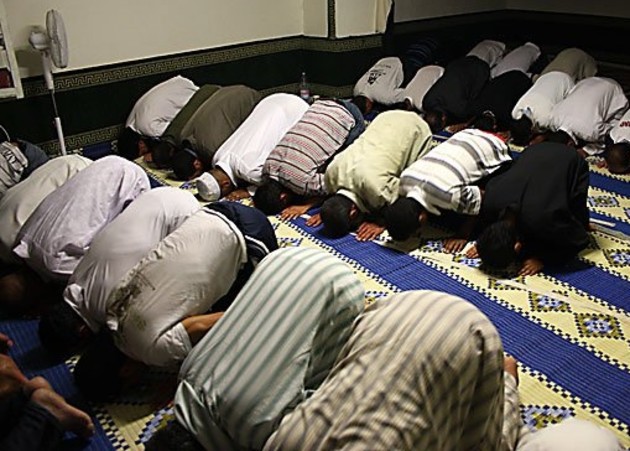Ṣalāt.jpg - {Ṣalāt.jpg} - [125923]