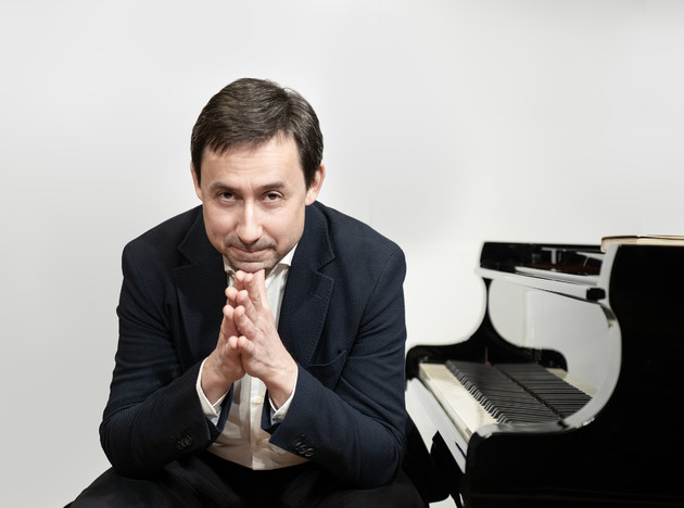 20251007-alexander-kobrin-credit-alyona-vogelmann_alta_1.jpg - {20251007-alexander-kobrin-credit-alyona-vogelmann_alta_1.jpg} - [126942]