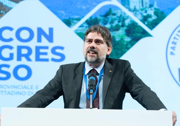 Foto segretario Marco Fontana.jpg - {Foto segretario Marco Fontana.jpg} - [127145]