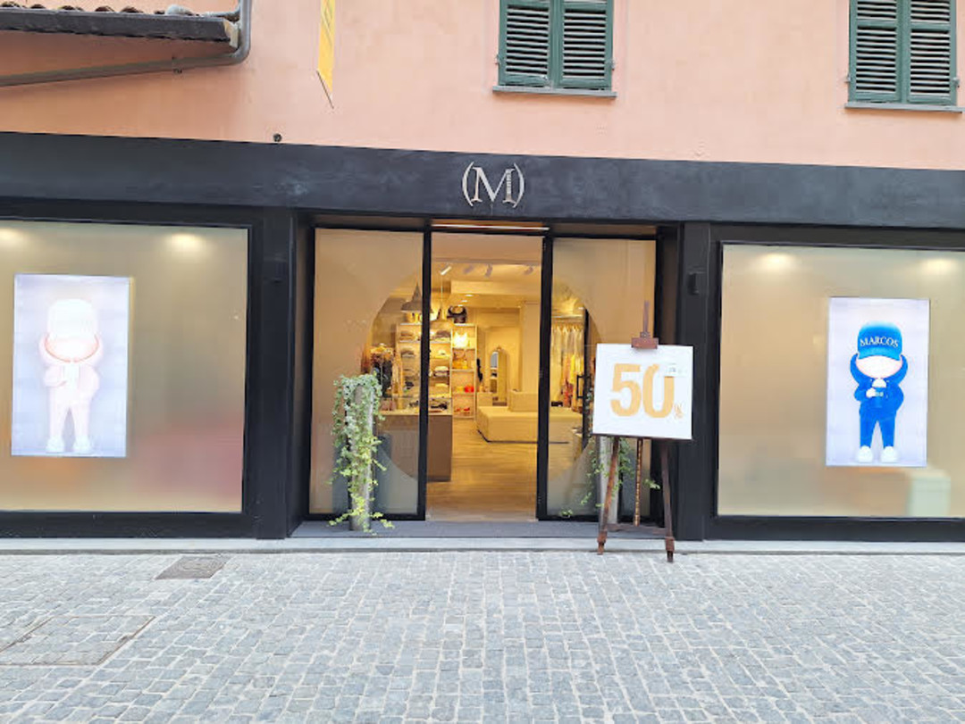 0.jpg - {0.jpg} - [127773]