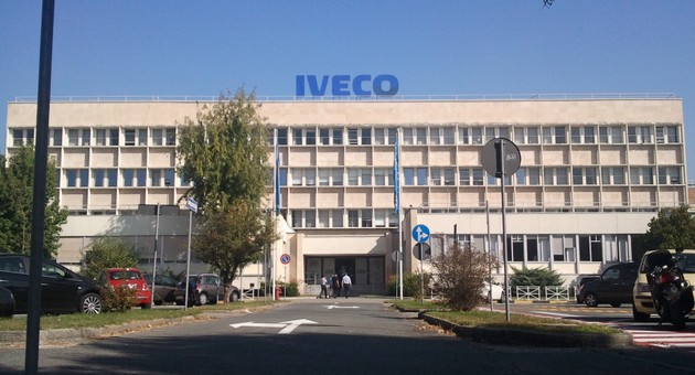 IvecoWorldHeadquarters4.jpg - {IvecoWorldHeadquarters4.jpg} - [128359]