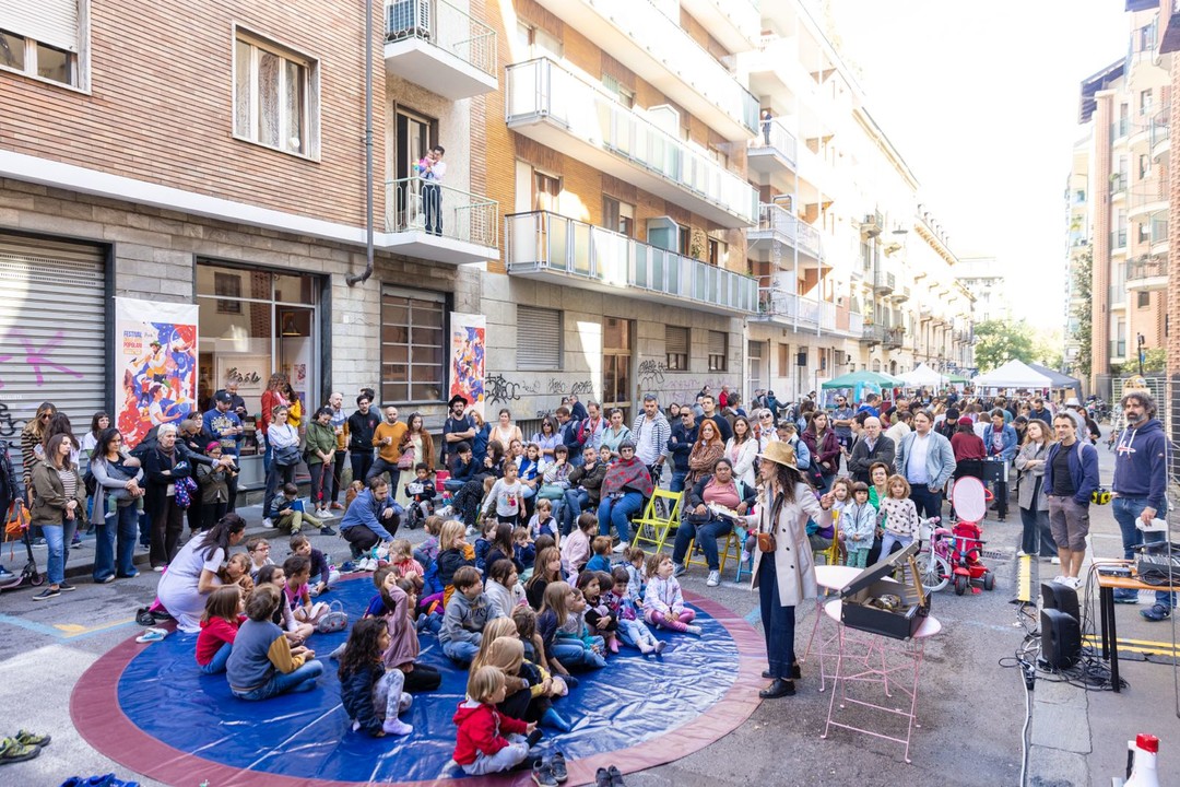 Festival Arti Popolari foto.jpg - {Festival Arti Popolari foto.jpg} - [128799]