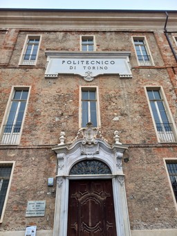 Immagine Poli (2).jpg - {Immagine Poli (2).jpg} - [129202]