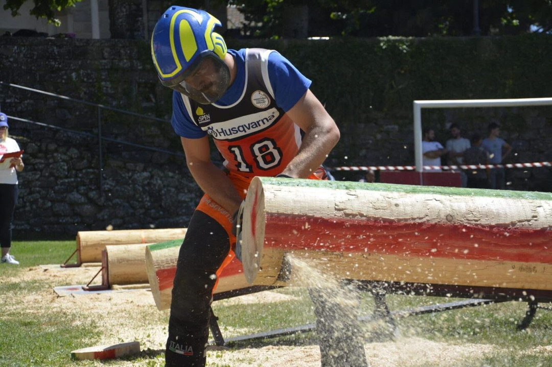 Immagine boscaioli oktoberfesrt.jpg - {Immagine boscaioli oktoberfesrt.jpg} - [129508]