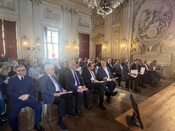 AgciCooperativeItaliane.jpg - {AgciCooperativeItaliane.jpg} - [130205]
