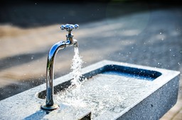 acqua.jpg - {acqua.jpg} - [13115]