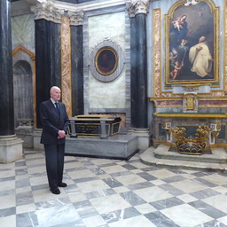 Immagine SIMEONE II ZAR DEI BULGARI VICOFORT (3397402).jpg - {Immagine SIMEONE II ZAR DEI BULGARI VICOFORT (3397402).jpg} - [131441]