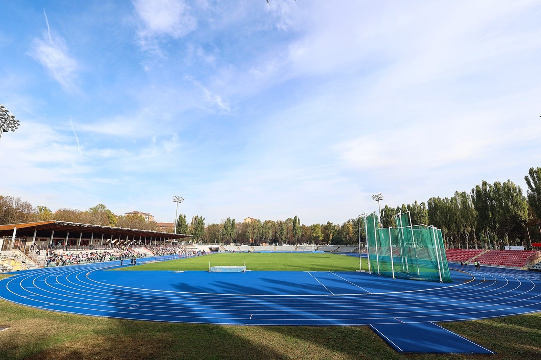 Foto sport stadio Primo Nebiolo.jpg - {Foto sport stadio Primo Nebiolo.jpg} - [131889]