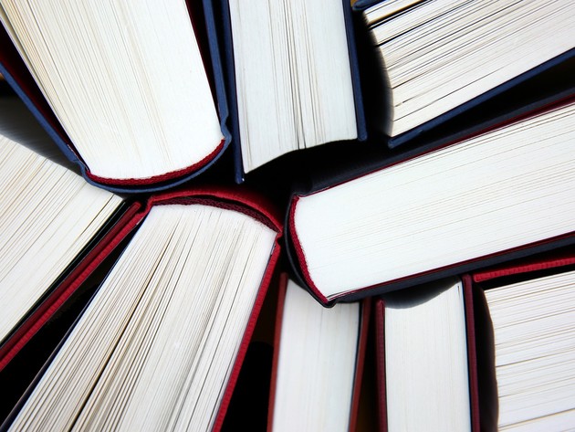 libri noir.jpg - {libri noir.jpg} - [131913]