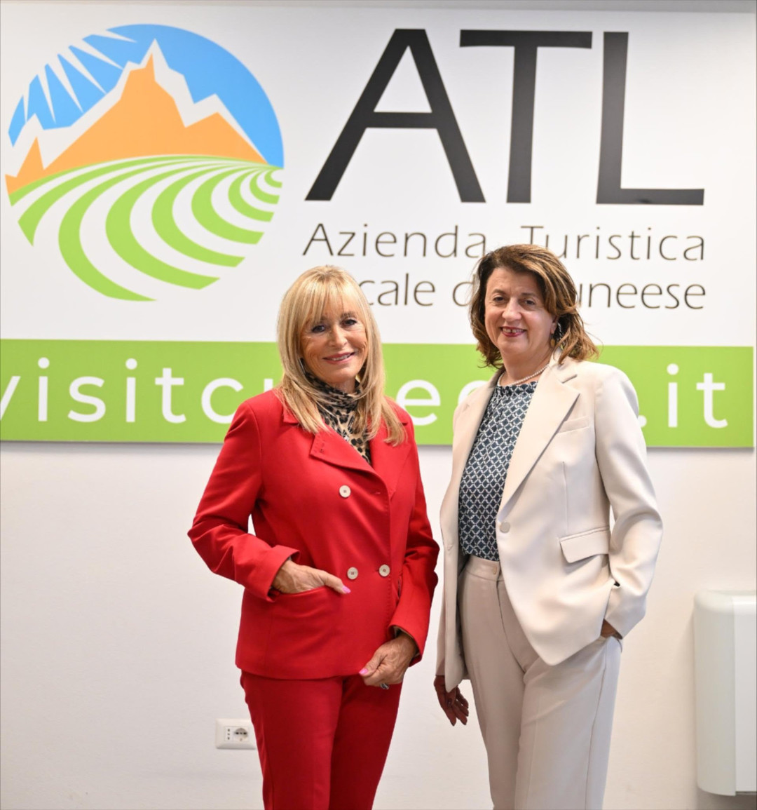 Immagine ATL Cuneese stagione promozionale.jpg - {Immagine ATL Cuneese stagione promozionale.jpg} - [132057]