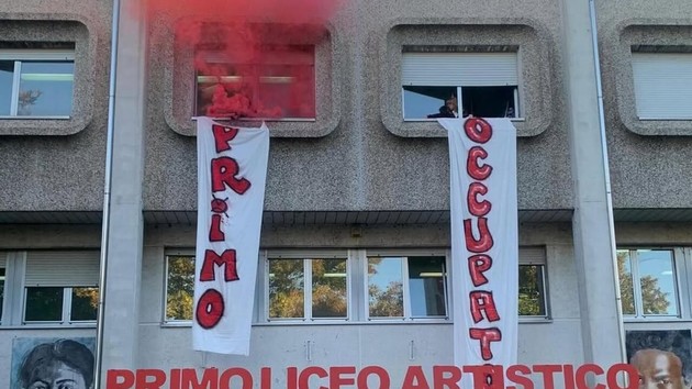 LiceoEinstein.jpg - {LiceoEinstein.jpg} - [132161]